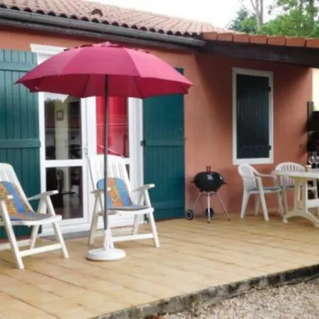 Hébergement de vacances Village Lechat Ecuras